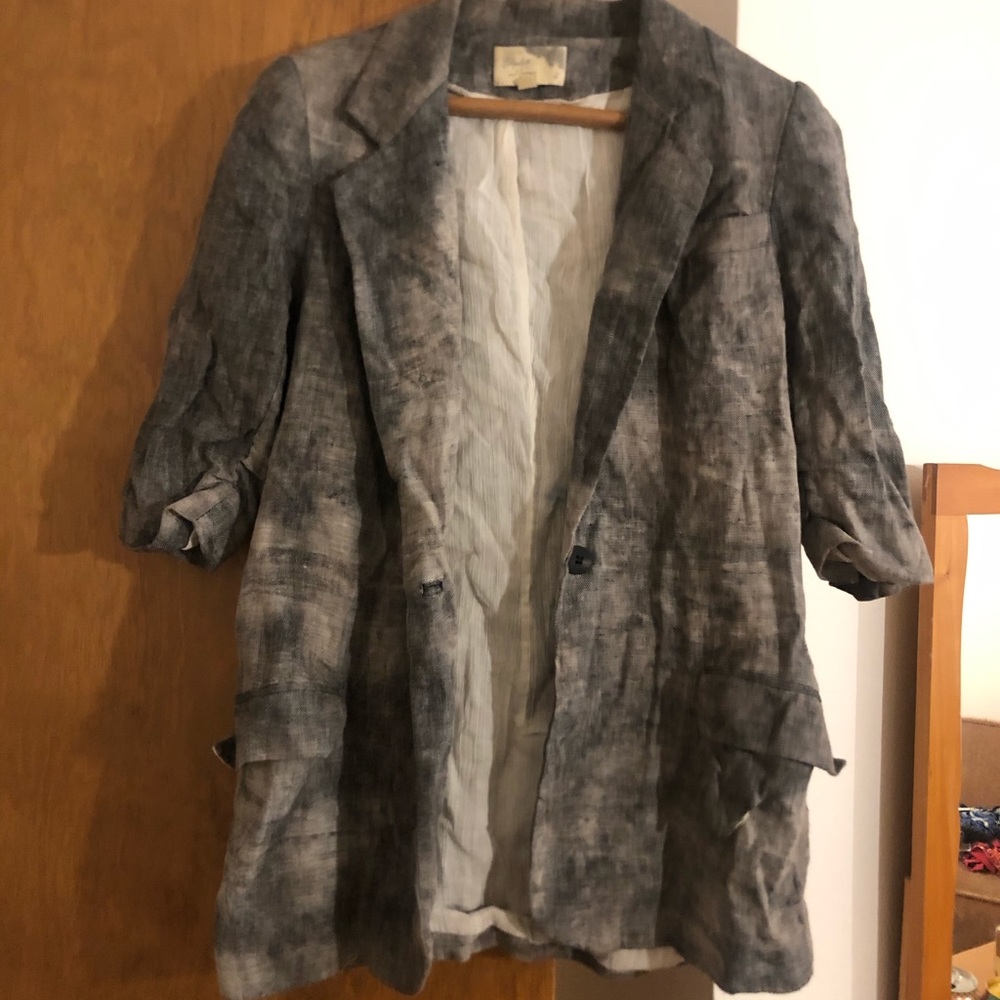 Elizabeth and James blazer
